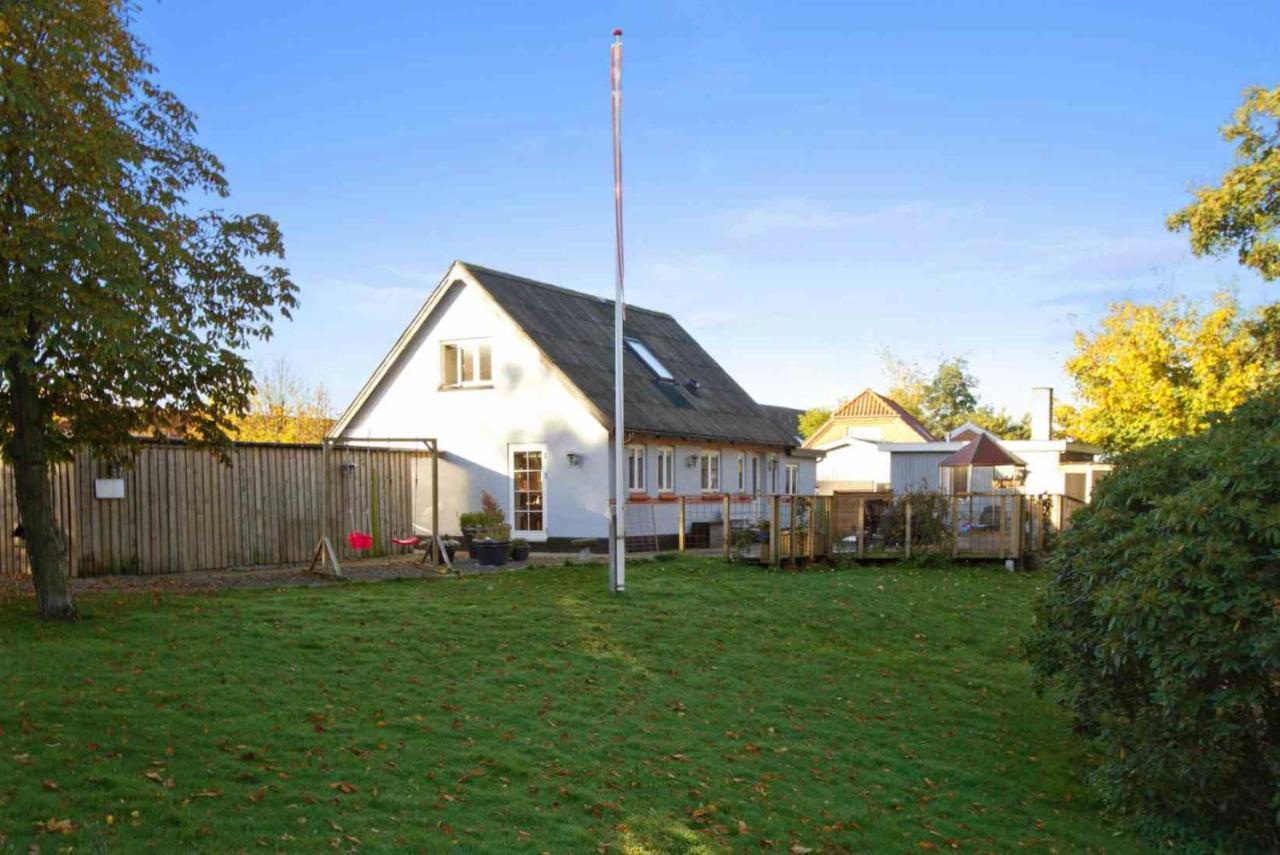 Hus I Landsby Ringkøbing Exterior foto